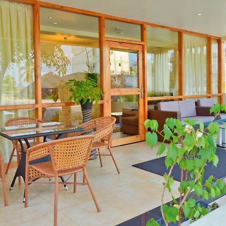 Crystal Beach Inn Malé Dış mekan fotoğraf
